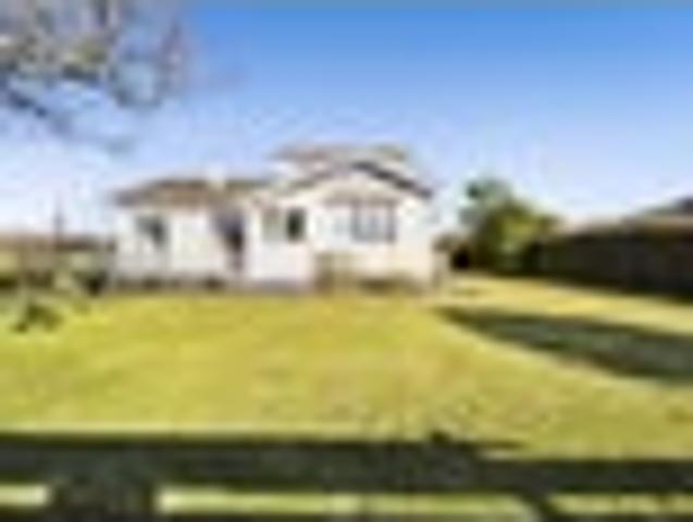 A villa with soul, space, and serious potential