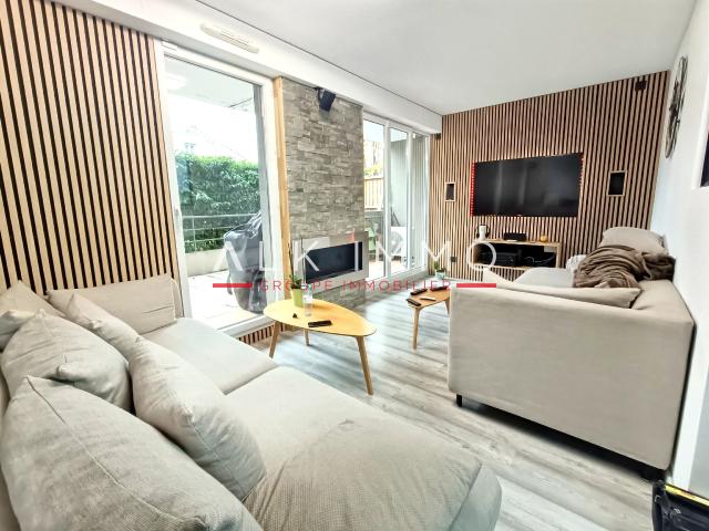 À Ville La Grand 74, grand appartement à acheter 246000 €