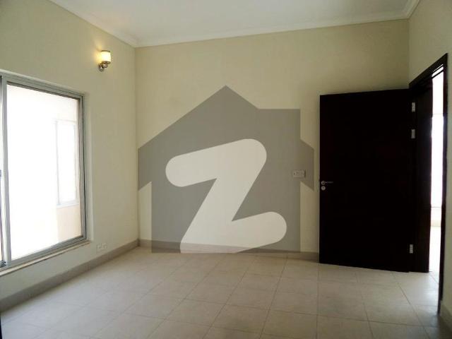 A Well Designed Prime Location House Is Up For sale In An Ideal Location In Karachi Bahria Town Precinct 31