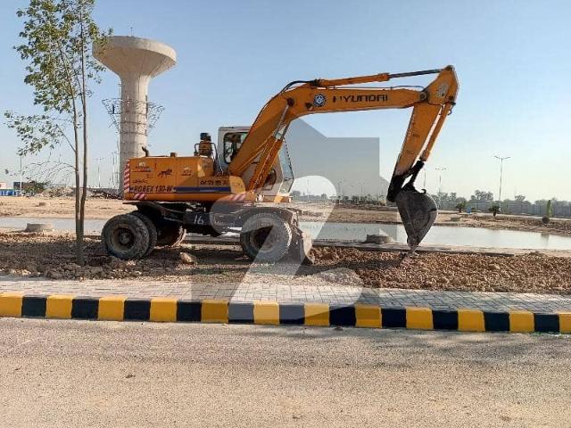 A Well Designed Prime Location Residential Plot Is Up For sale In An Ideal Location In Gujranwala
