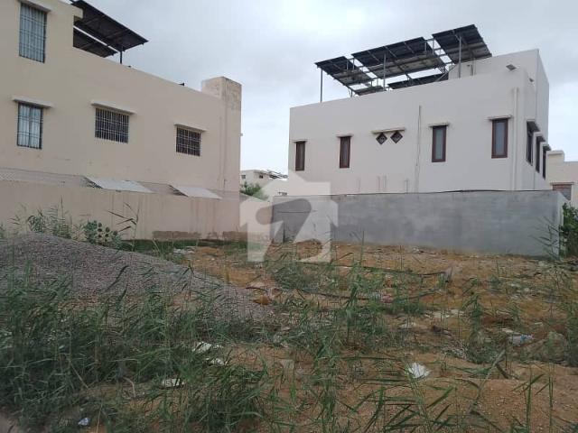 A Well Designed Prime Location Residential Plot Is Up For Sale In An Ideal Location In Karachi