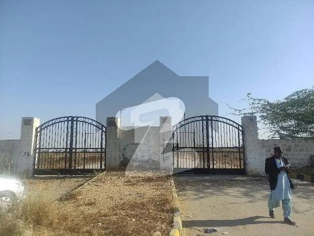 A Well Designed West Open Residential Plot Is Up For sale In An Ideal Location In Karachi