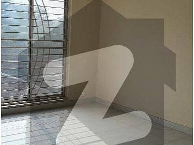 A Well Designed Upper Portion Is Up For rent In An Ideal Location In Lahore