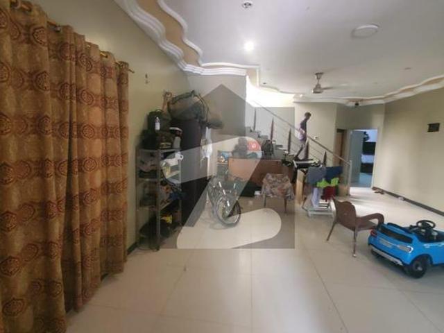 A Well Maintained 500 Yard DHA Phase 6