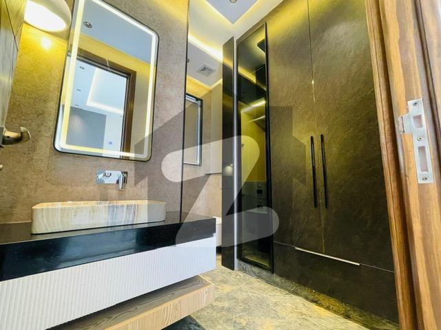 A Well Proportioned Slightly Used Owner Built In Z2 Block 1 Kanal House In Prime DHA Phase 7
