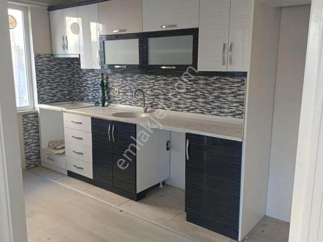 A.y.s. Gayrimenkul Den Kiralık 2+1 Daire