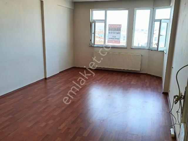 A.y.s. Gayrimenkul Den Kiralık 3+1 Daire