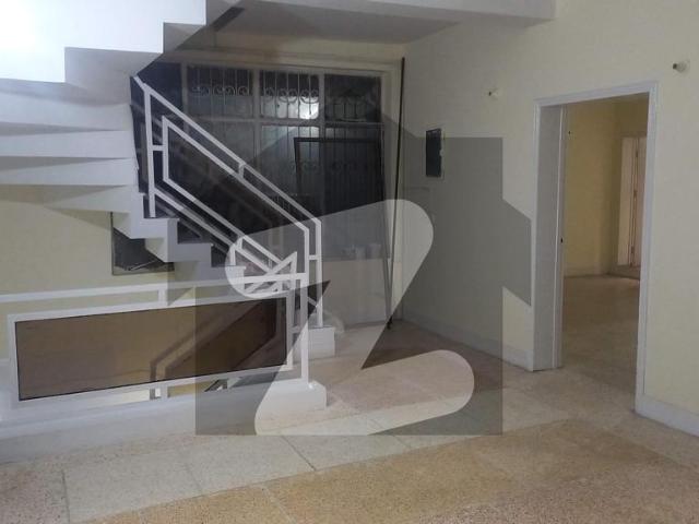 A 10 Marla House Located In Gulberg 3 Is Available For sale Gulberg 3