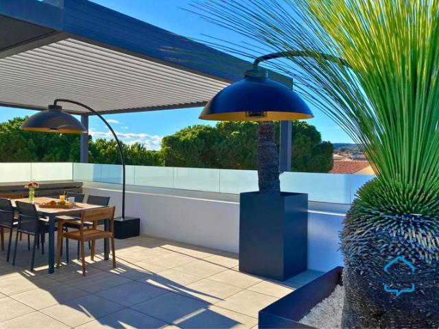 A 10 min de Sète, à Frontignan, Appartement duplex d’exception avec terrasse panoramique de 82 m² – Prestations haut de gamme