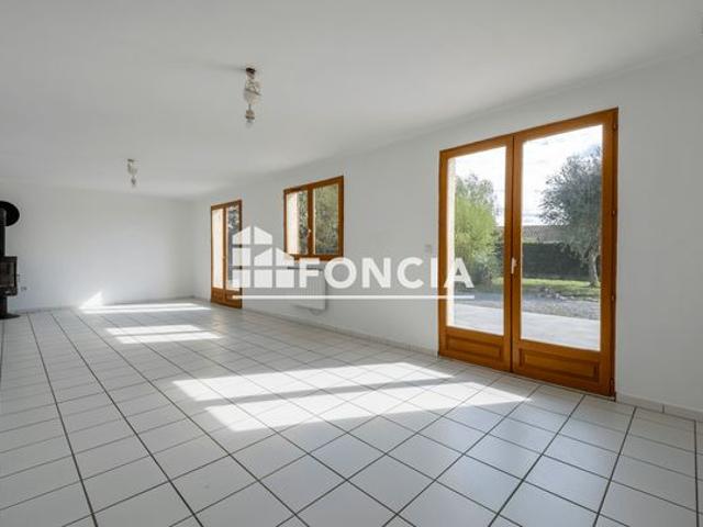 A 10 minutes de carbonne villa 5 pieces avec garage