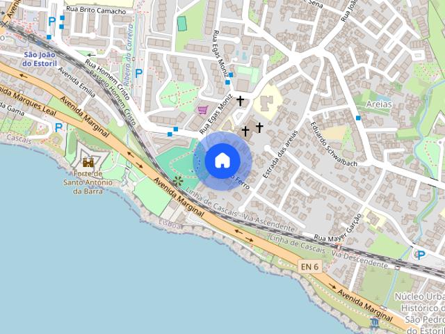 A 10 minutos a pe da estacao de comboios de Sao Joao Estoril
