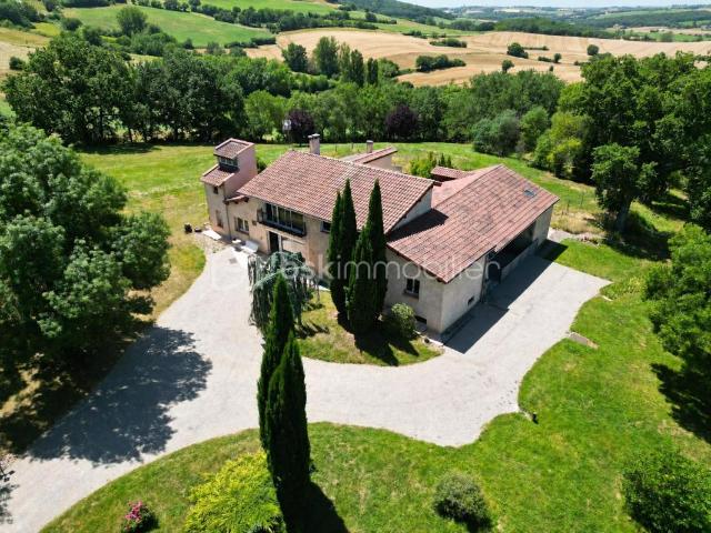 À 10 mns de Grenade. Magnifique Domaine