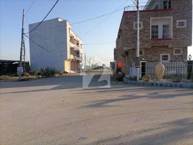 A 120 Square Yards Residential Plot Located In Gulshan E Roomi Is Available For Sale