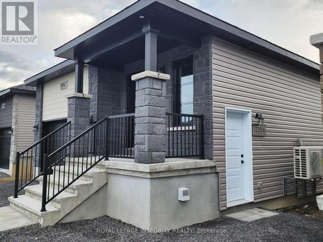 A 1229 Montblac Crescent, Russell, ON, K0A 1W0 house for lease | Listing ID X13139 | Royal LePage