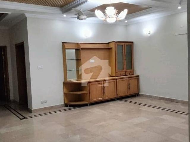 A 12 Marla Lower Portion Located In I 8 Is Available For rent