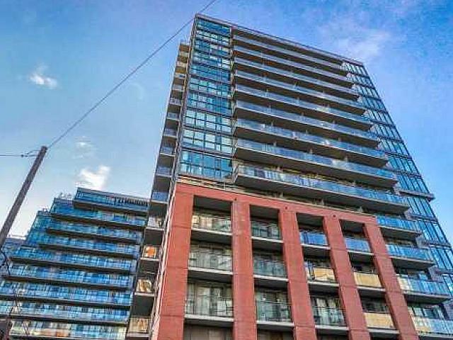 A 1 Bdrm 1 Bth King St West/bathurst St