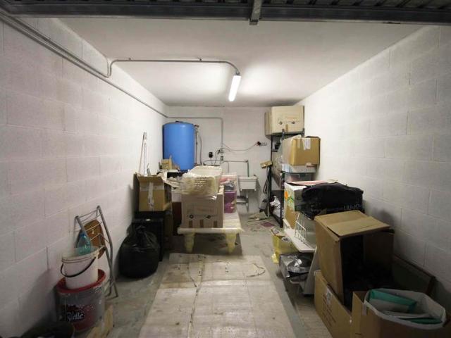 A 200 mt. dall'Antiporto trilocale in ottimo stato