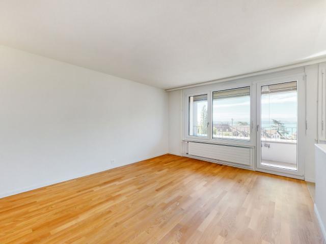 A 2 pas de la gare | dreamo. Ch