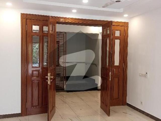 A 30 Marla House In F 8 Is On The Market For Rent F 8