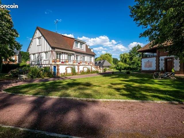 À 30 min de Deauville et Honfleur – Le Moulin du Claireau– Domaine de plusieurs hectares Rivière île Résidence secondiare ou chambre d'hôtes