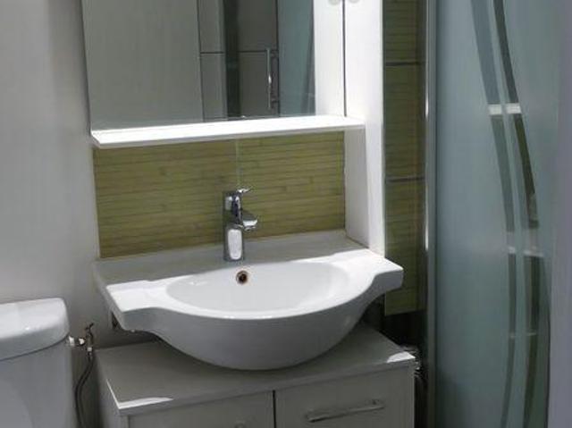 A 3 mn du Parc de Sceaux: Studio meublé 21 m2