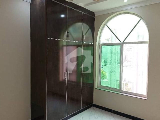 A 3 Marla House In Lahore Is On The Market For Sale