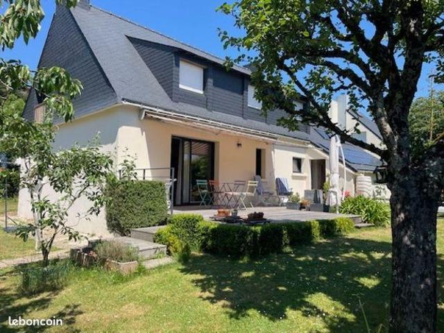 “À 450 m de la plage, élégante maison familiale au calme à Saint Marc sur Mer”