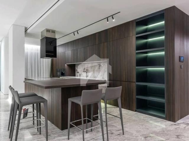 A 460 Square Feet Flat In Lahore Is On The Market For Sale