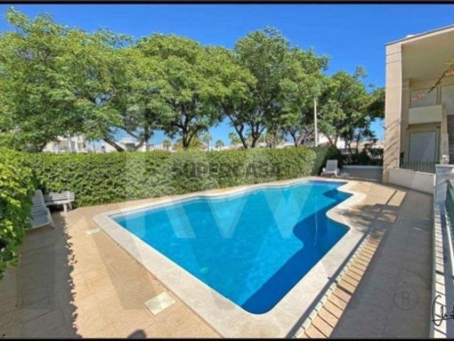 A 400 M DA PRAIA APARTAMENTO T2+1 VISTA MAR GARAGEM PISCINA E. MUITO MAIS!