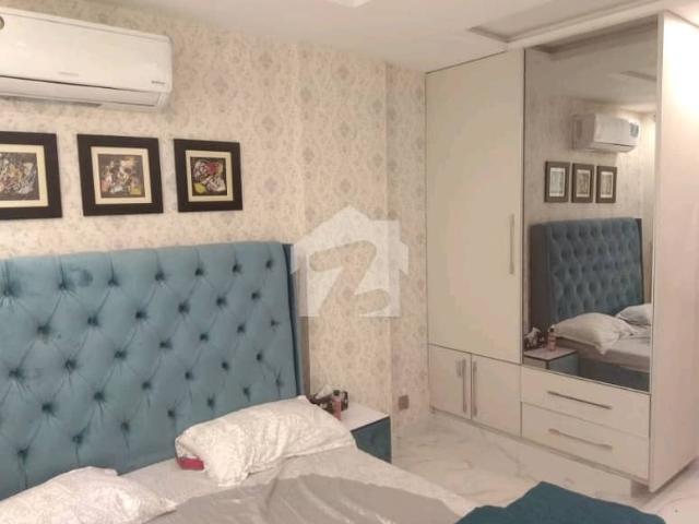 A 500 Square Feet Flat In Lahore Is On The Market For sale