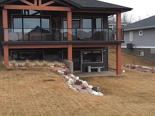 A 5 Bdrm 3 Bth.