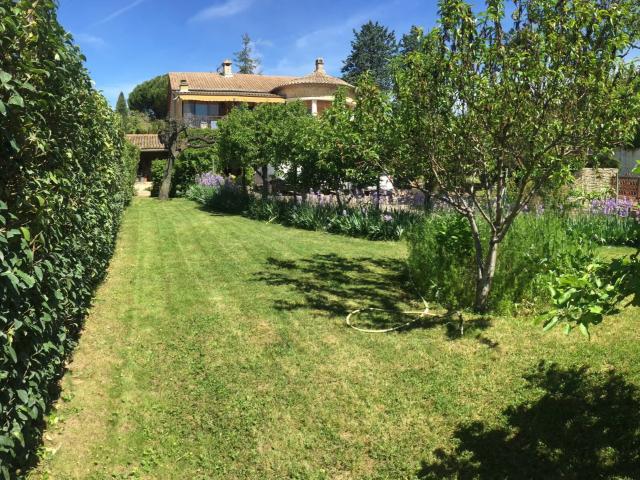 A 5 min à pied du centre ville de Vaison La Romaine, bätisse. 220m² Vaison la Romaine