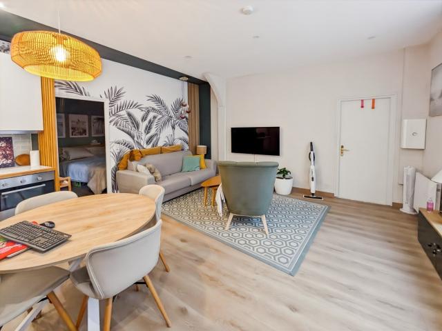 À 5 min du Vieux Marché Bien rare 79m² Rouen