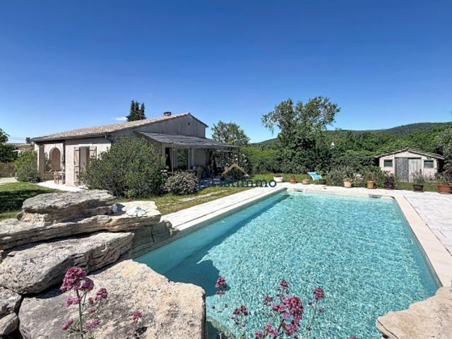 À 5 minutes de Vaison la Romaine Villa de plain pied avec