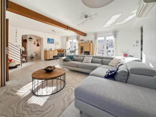 À 5 minutes d'Uzès Villa de charme 116 m² Piscine, ol 116m² Uzès