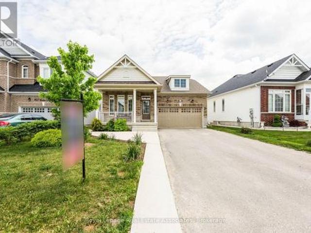 A 741 Cedar Street, Shelburne, ON, L9V 3V9 house for lease | Listing ID X13205 | Royal LePage