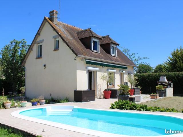 A 7 minutes en voitures du centre de Trouville sur mer et de la gare, Belle maison de 4 pièces 3 chambres.