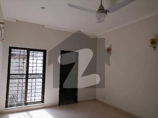 A 8 Marla House Is Up For Grabs In Divine Gardens
