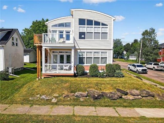 A 94 Newton, Moncton, NB, E1E 3A4 house for sale | Listing ID NB137380 | Royal LePage