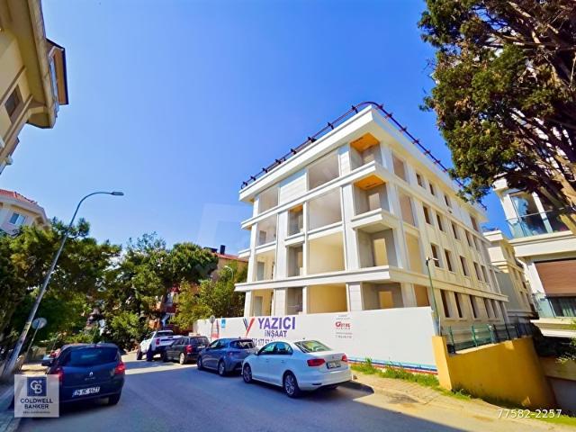 Acıbadem Bayır Sokakta Net 75m Teraslı 2+1 Sıfır Dubleks Daire