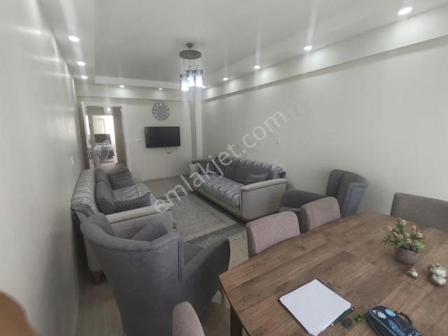 Acısu Caddesi Üzerinde Yeni Geniş Ferahkiralık Çift Balkonlu 2+1