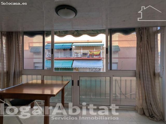 ACOGEDOR Y EXTERIOR CON TERRAZA ACRISTALADA JUNTO A LA AV. DEL DR. JIMÉNEZ DÍAZ