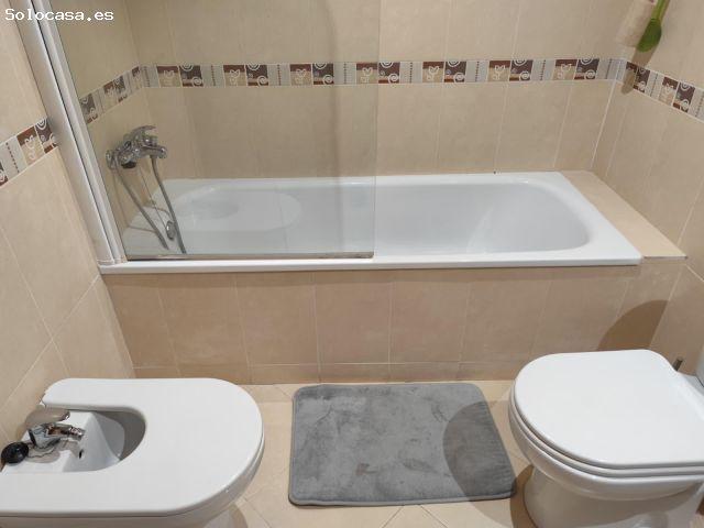 Acogedor Apartamento con piscinas, pista de tenis, padel en Golf Mar, Sant Jordi