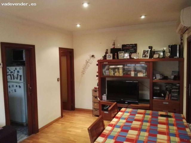 Acogedor apartamento de 2 dormitorios en alquiler cerca de Parc Esportiu de Can Dragó en Sant Andreu