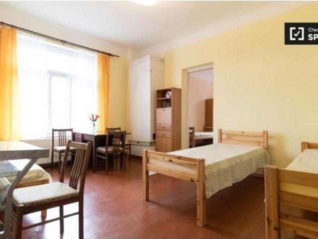 Acogedor apartamento de 2 dormitorios en alquiler en Avoti