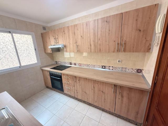 ACOGEDOR APARTAMENTO DE 2 DORMITORIOS UBICADO EN LA CAMELLA
