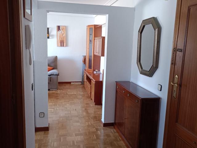 ACOGEDOR APARTAMENTO EN URBANIZACION EN POZUELO