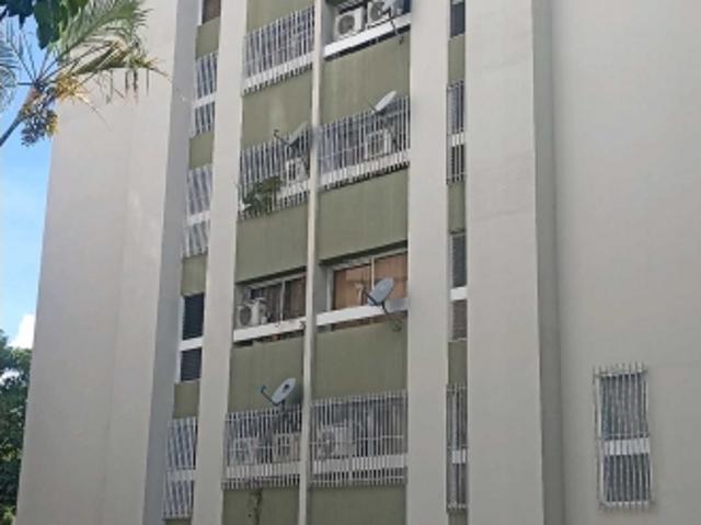 Acogedor apartamento en la Urb. Los Samanes, frente al CC Los Samanes