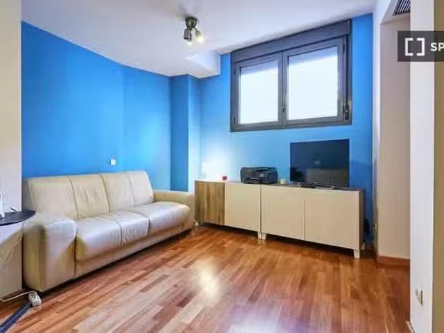 Encantador Estudio en alquiler en Adelfas, Madrid