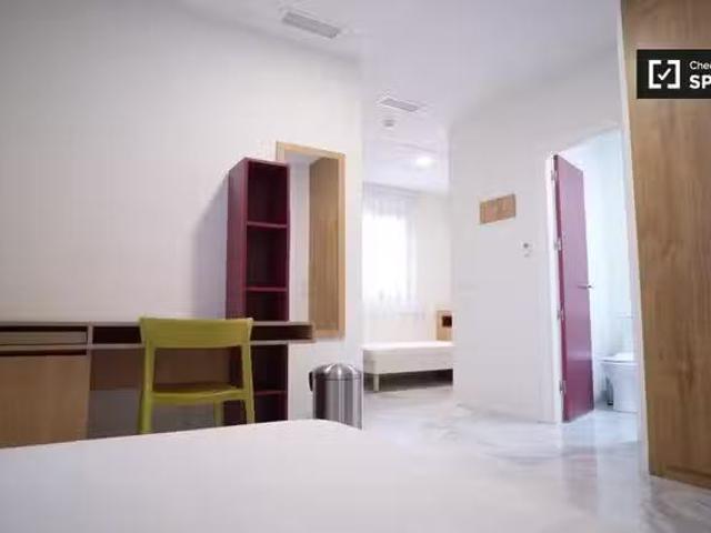 Nuevo Habitación Doble Cartuja Media pensión incluida Preci.